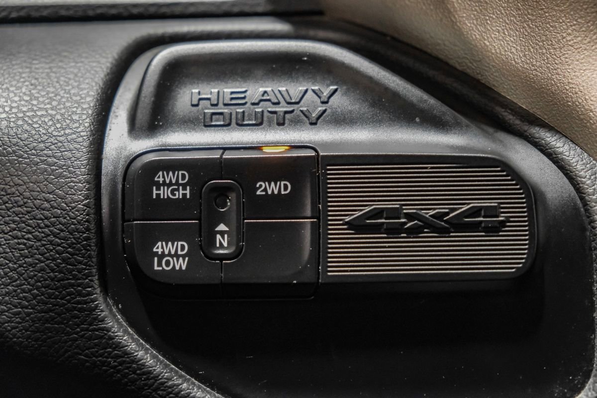 Used 2020 RAM 3500 Laramie image 28