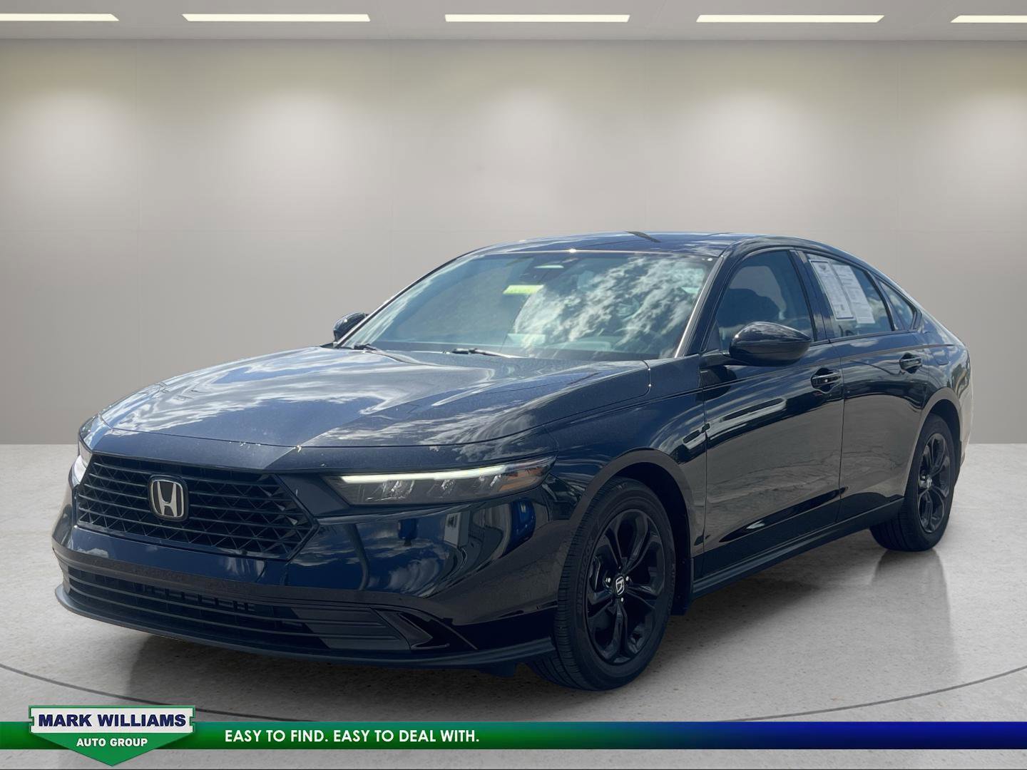 Used 2025 Honda Accord SE image 7