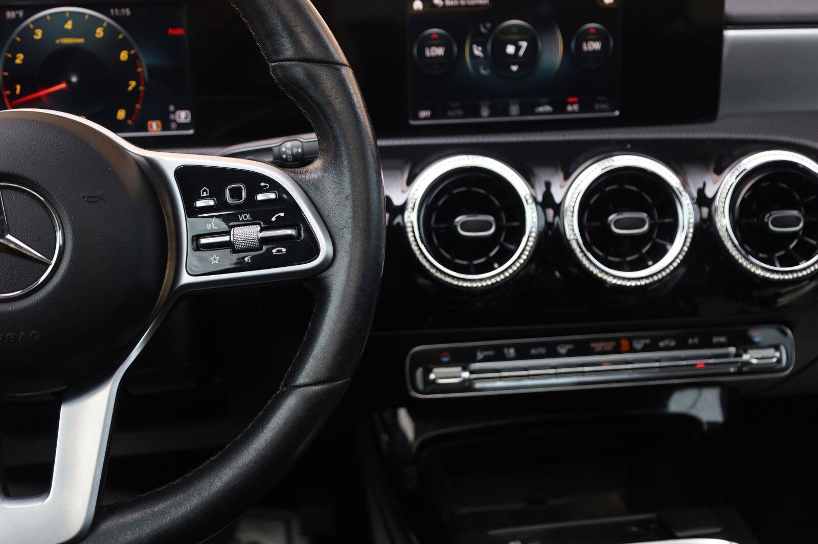 Used 2019 Mercedes-Benz A 220 image 32