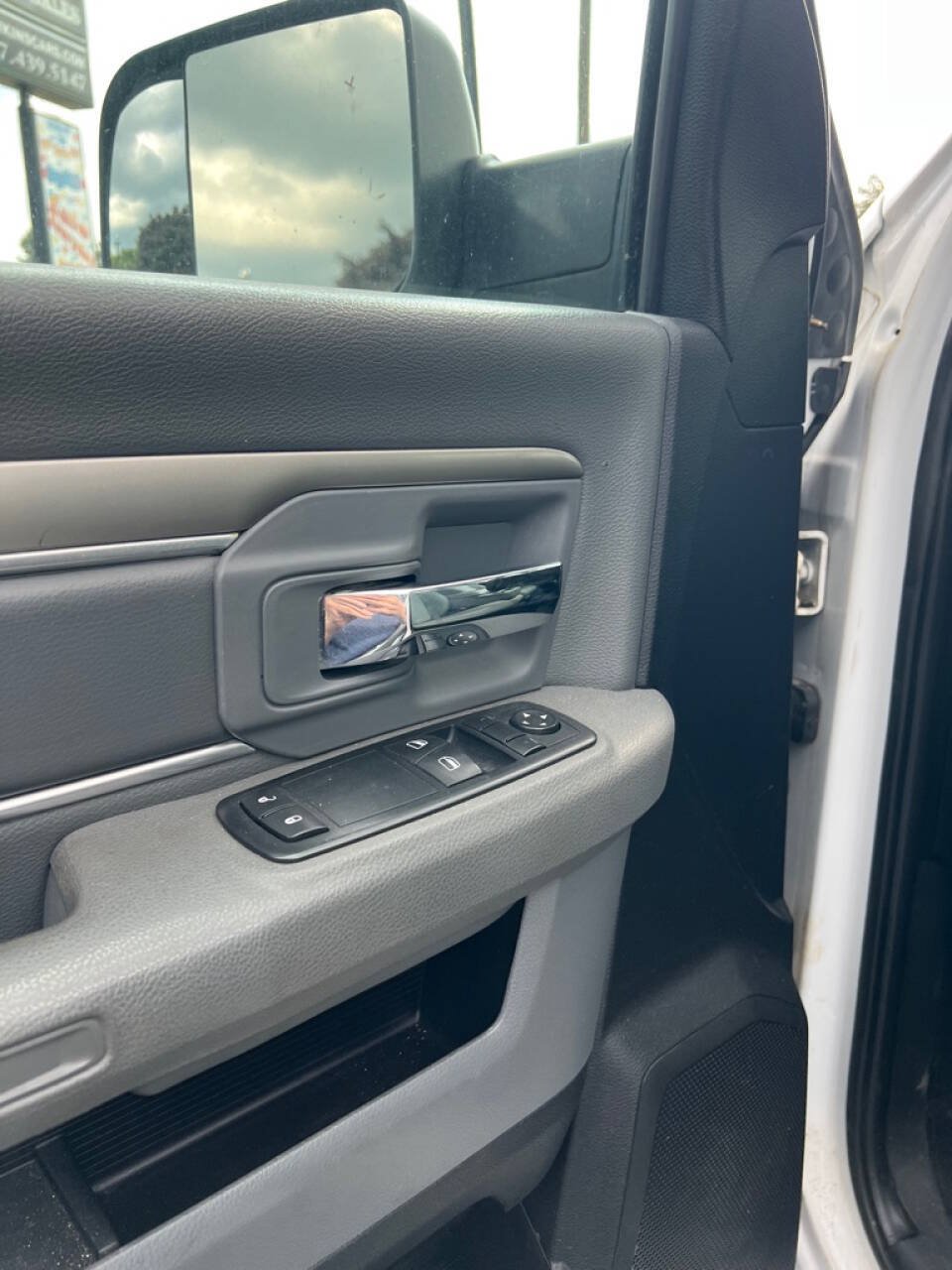 Used 2016 RAM 2500 Tradesman w/ Chrome Appearance Group AWD/4WD image 19