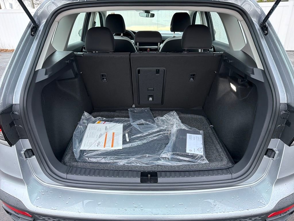 New 2026 Volkswagen Taos S image 12