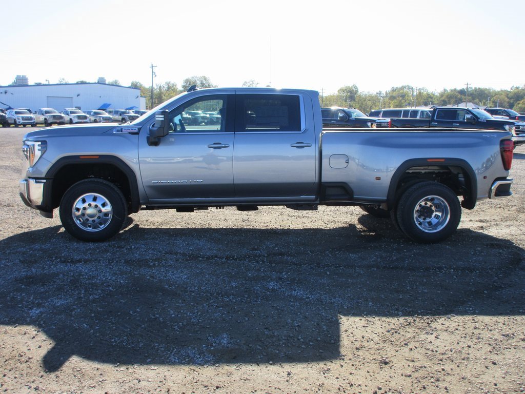 New 2026 GMC Sierra 3500 SLE w/ SLE Value Package image 10