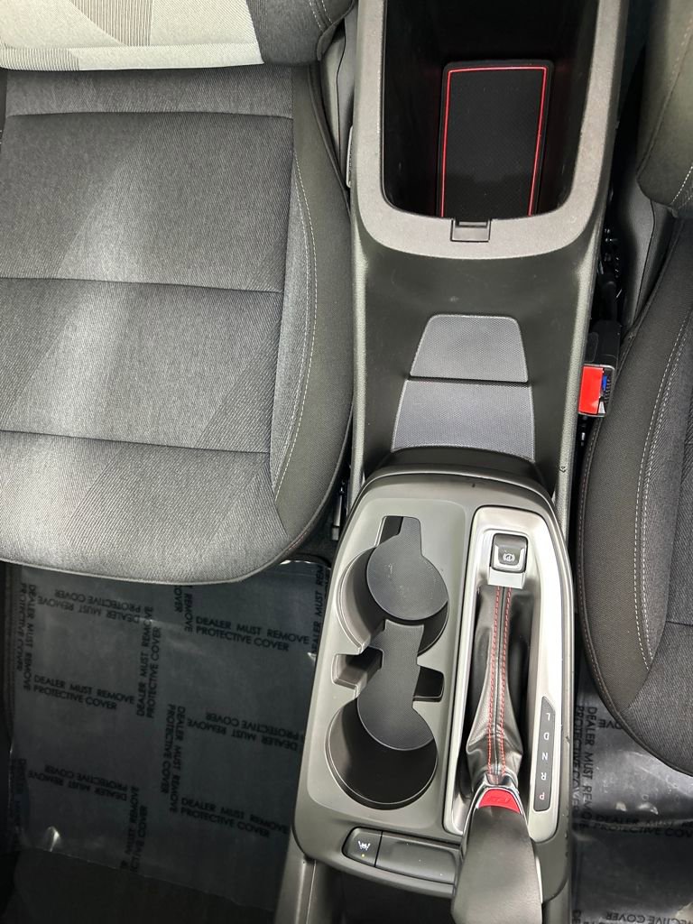 Certified 2024 Chevrolet Trax RS w/ Sunroof Package image 25