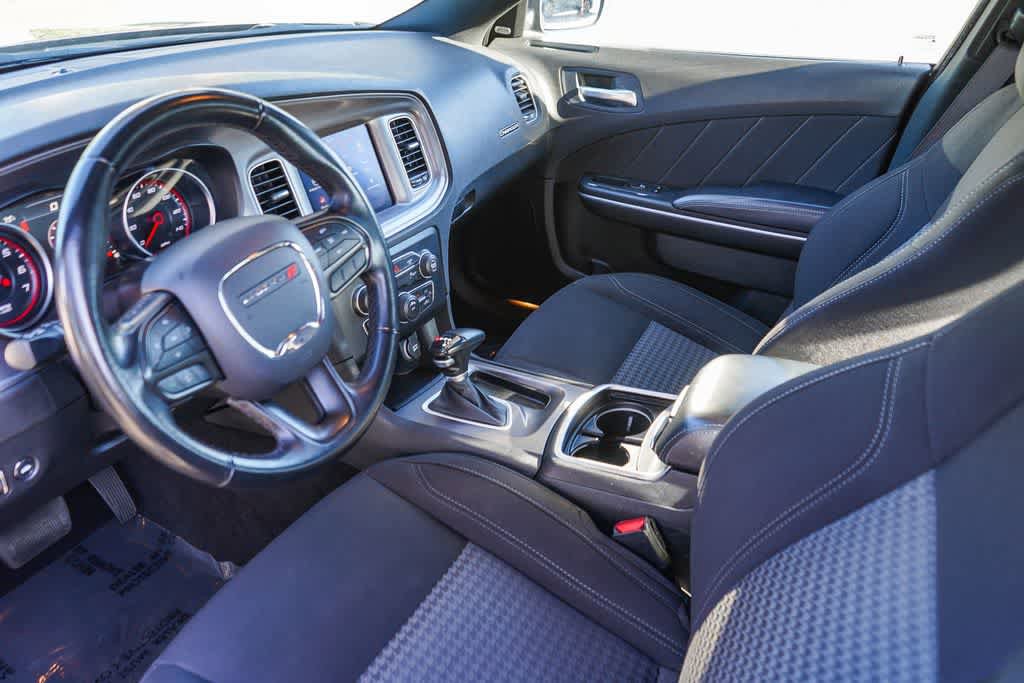 Used 2023 Dodge Charger SXT RWD image 18