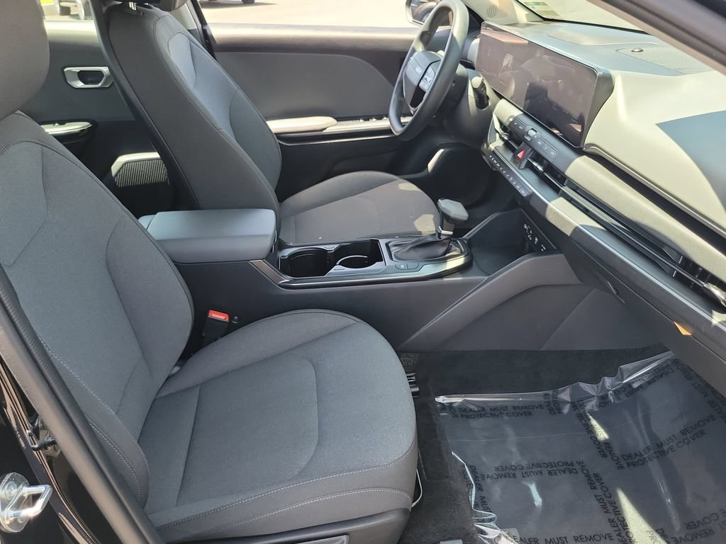 Used 2025 Kia K4 FWD image 20