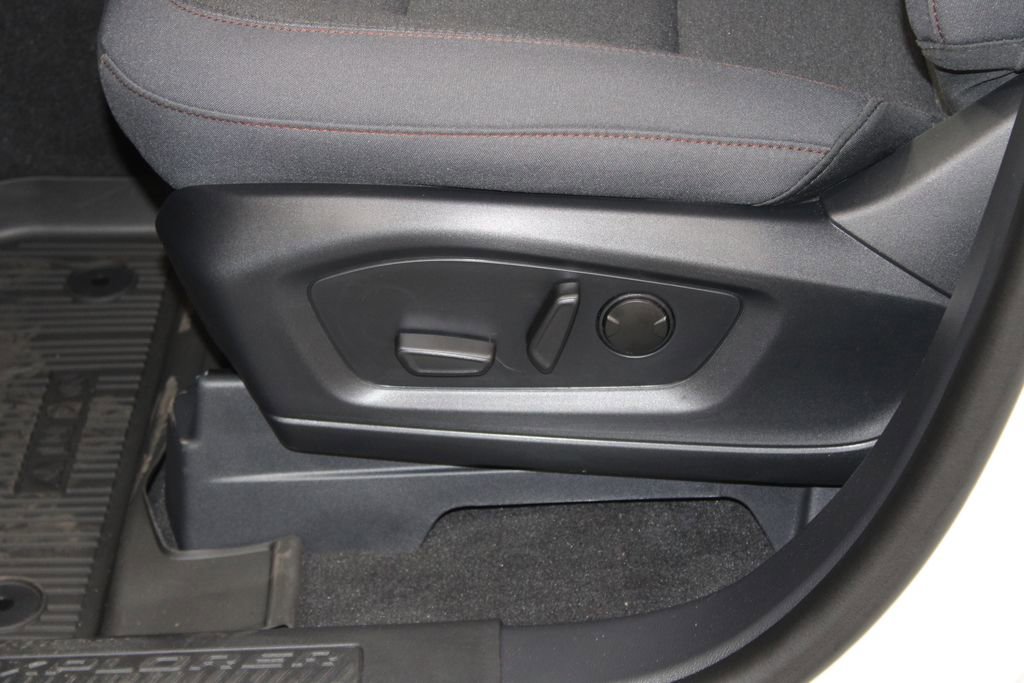 New 2026 Ford Explorer Active image 20