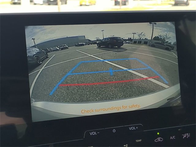 Used 2025 Toyota bZ4X XLE image 21