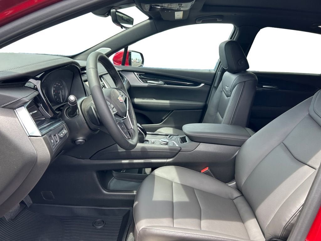 New 2026 Cadillac XT5 Premium Luxury w/ Driver Assist Package FWD image 10