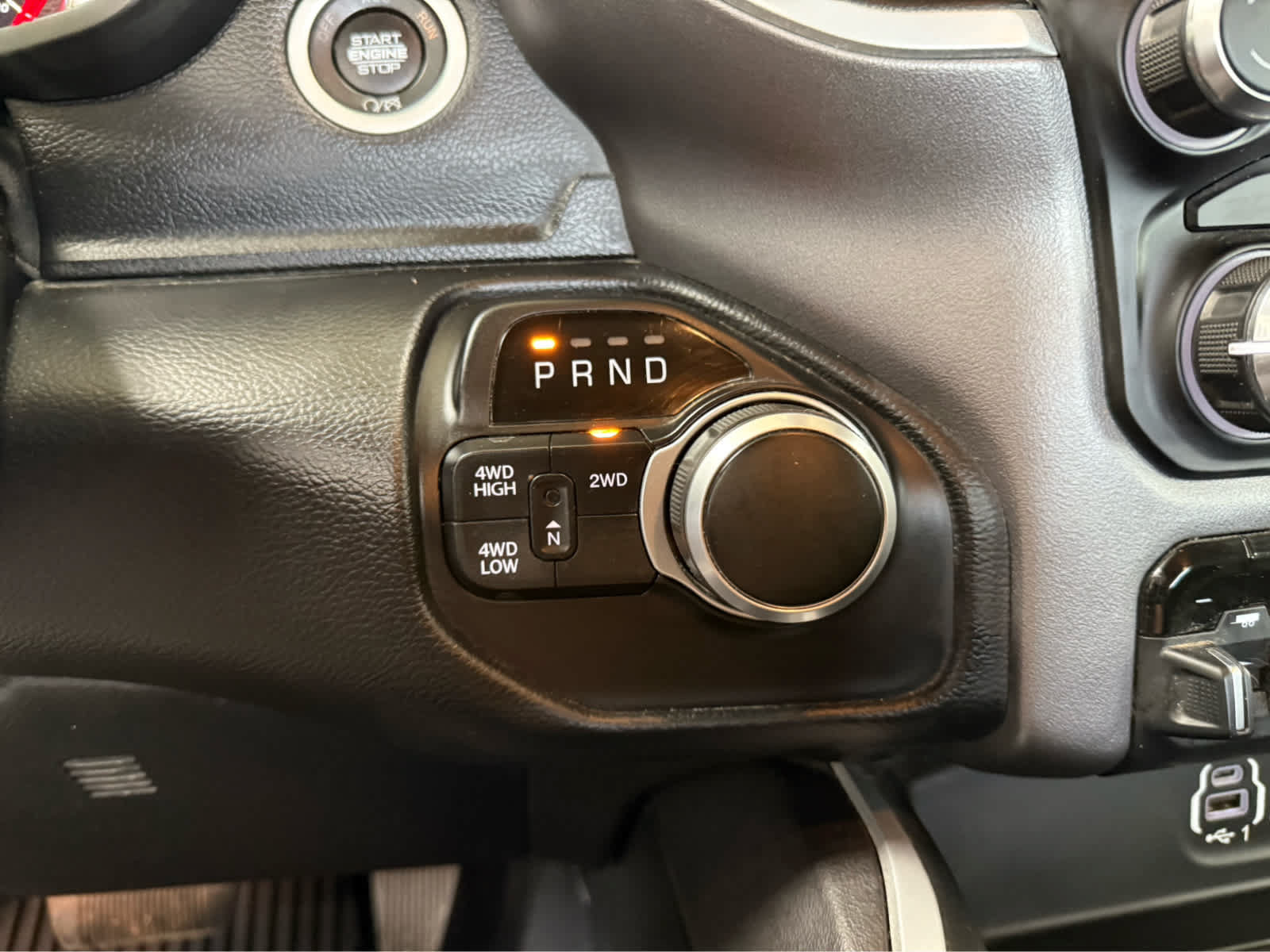 Used 2020 RAM 2500 Big Horn w/ Level 1 Equipment Group AWD/4WD image 15