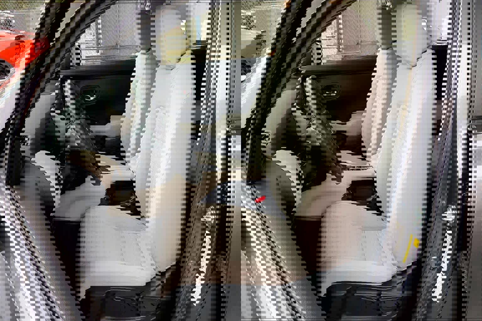 Used 2023 Honda HR-V LX image 7