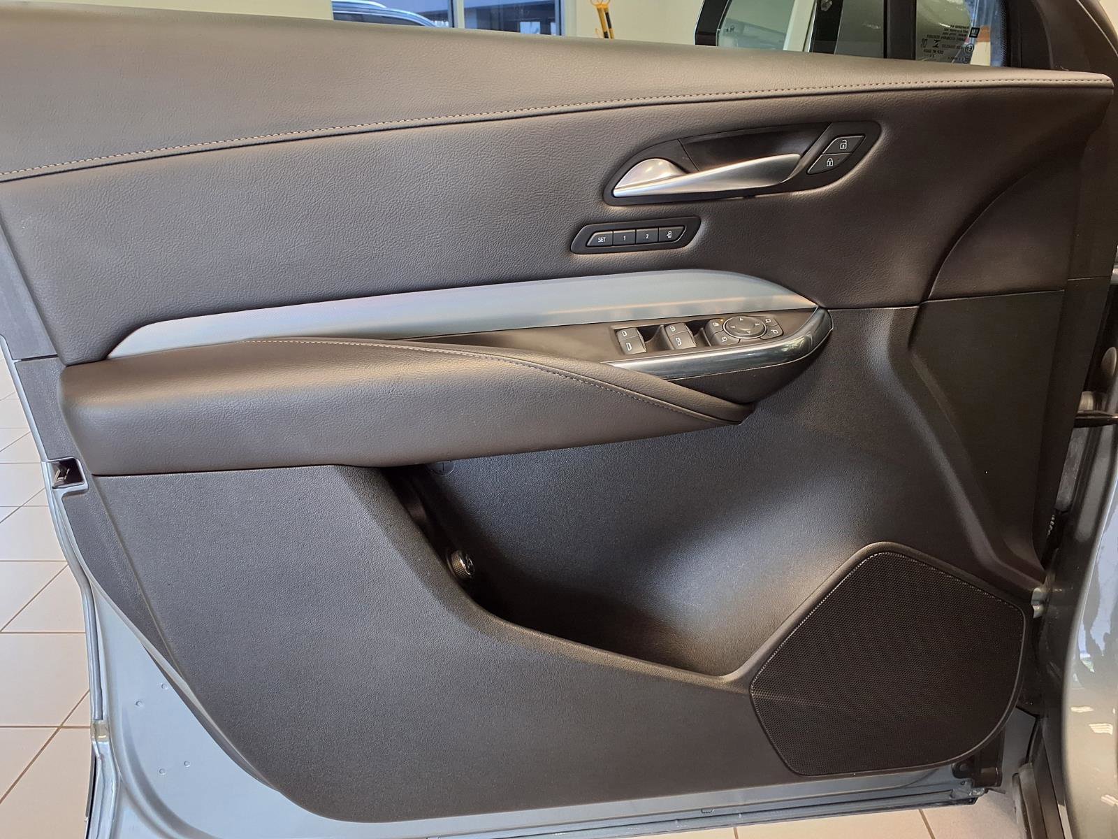 Certified 2023 Cadillac XT4 Premium Luxury w/ Technology Package FWD image 19