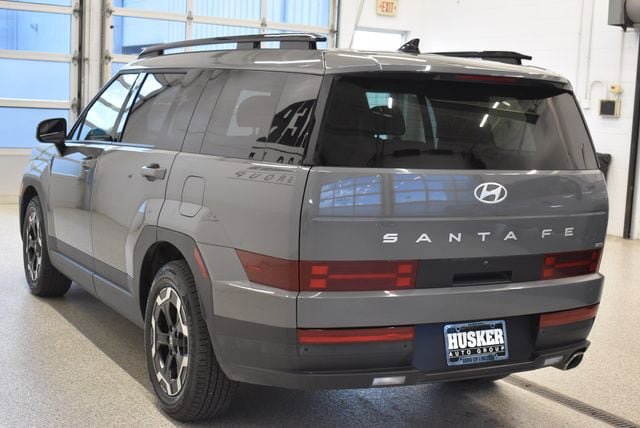 Used 2025 Hyundai Santa Fe SEL AWD/4WD image 10