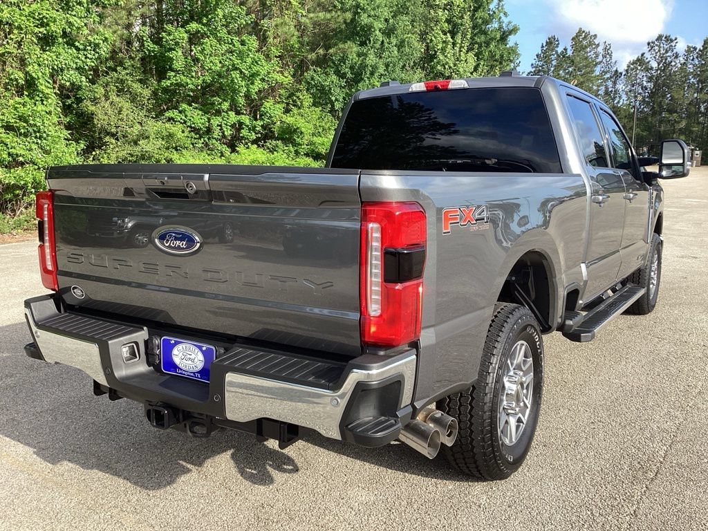 New 2026 Ford F250 Lariat w/ FX4 Off-Road Package AWD/4WD image 6