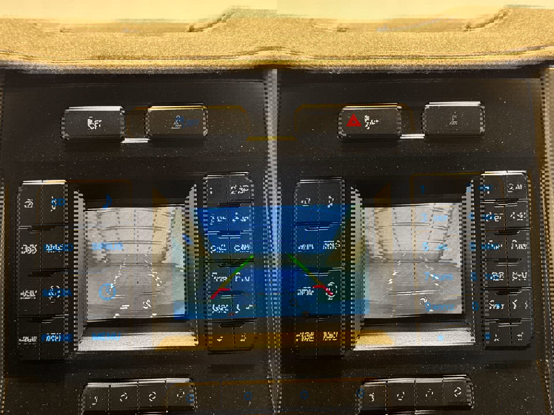 Used 2016 Ford F150 XLT w/ Trailer Tow Package image 17