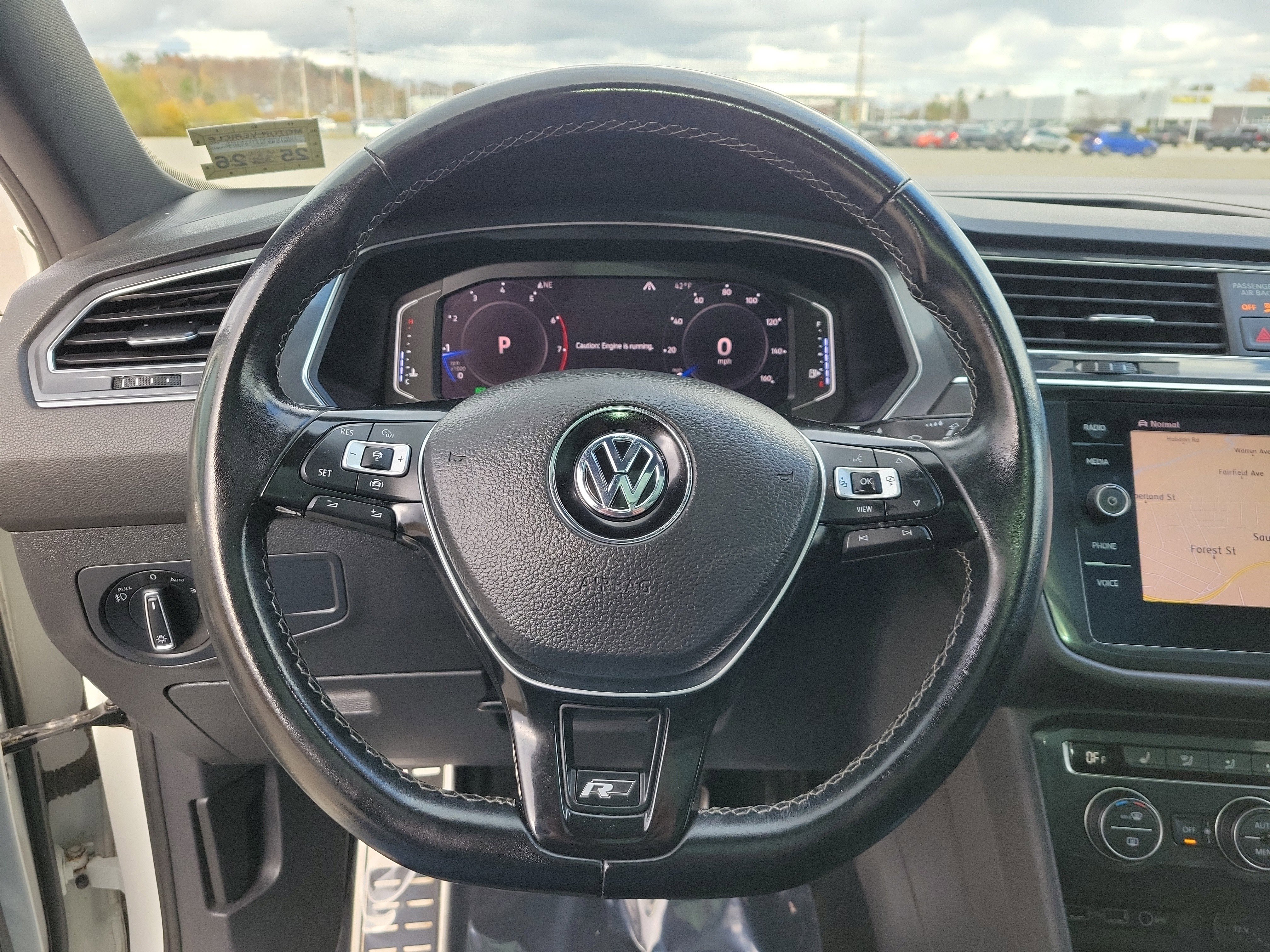 Used 2019 Volkswagen Tiguan SEL Premium R-Line image 21