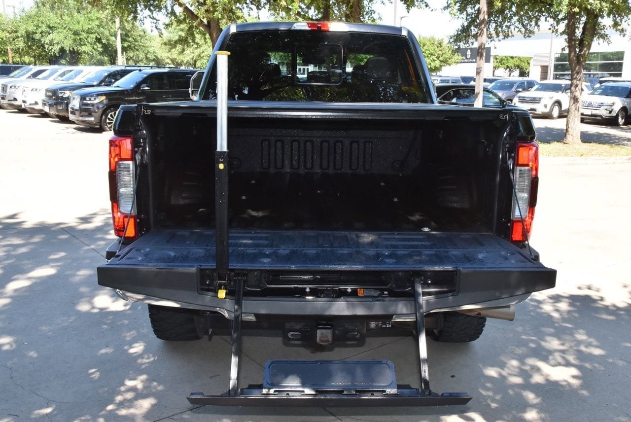 Used 2019 Ford F250 Lariat w/ Lariat Ultimate Package image 38