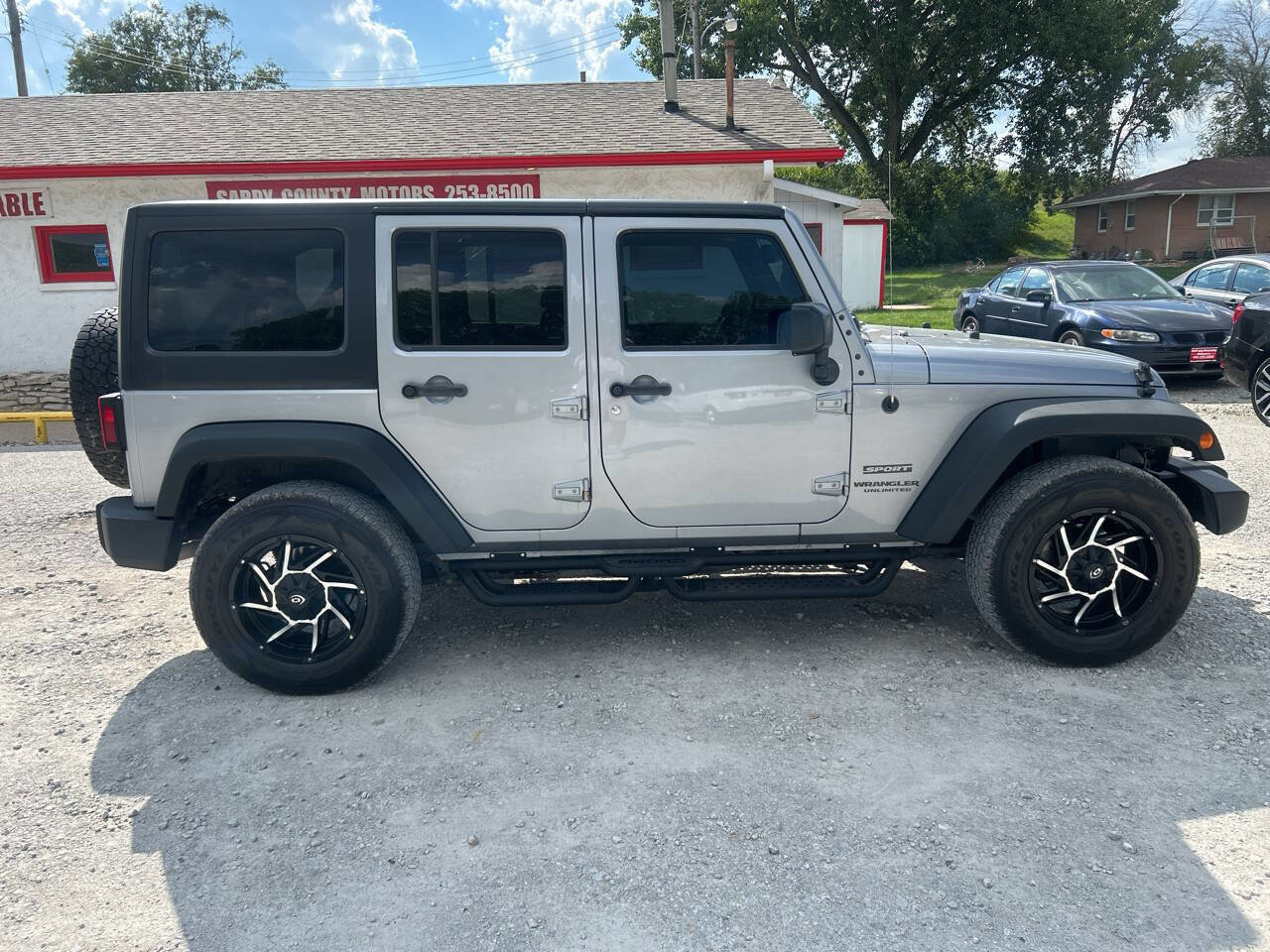 Used 2015 Jeep Wrangler Unlimited Sport w/ Quick Order Package 24S image 2