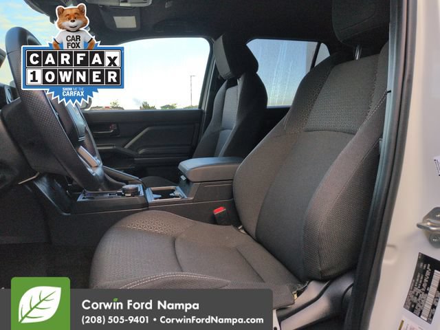 Used 2025 Toyota 4Runner SR5 AWD/4WD image 24