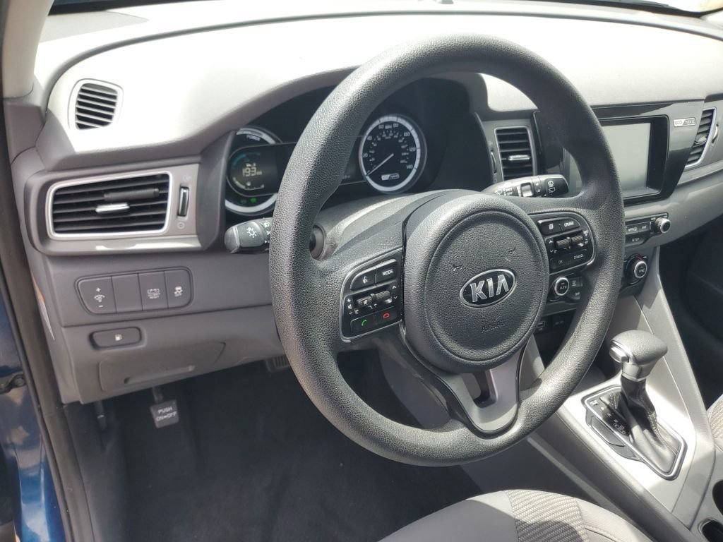 Used 2019 Kia Niro LX FWD image 10
