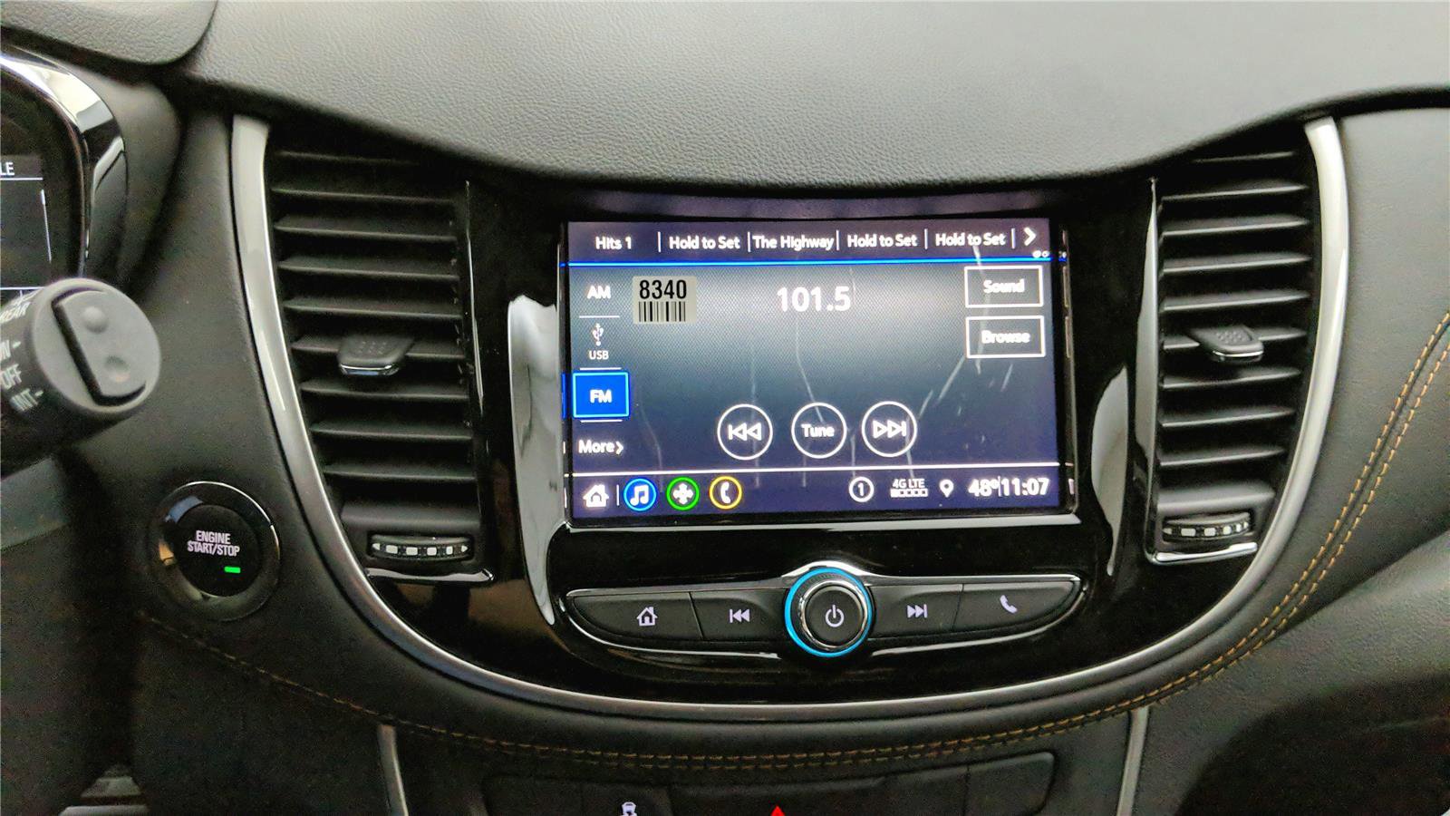 Used 2022 Chevrolet Trax LT w/ Driver Confidence Package AWD/4WD image 25