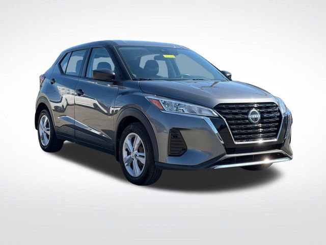 Used 2022 Nissan Kicks S