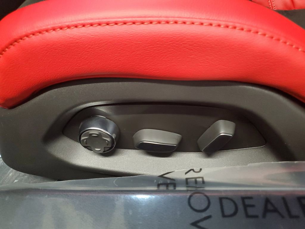 New 2026 Chevrolet Corvette Stingray Preferred Cpe w/ 2LT image 17