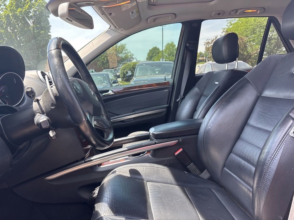 Used 2009 Mercedes-Benz ML 63 AMG 4MATIC image 10