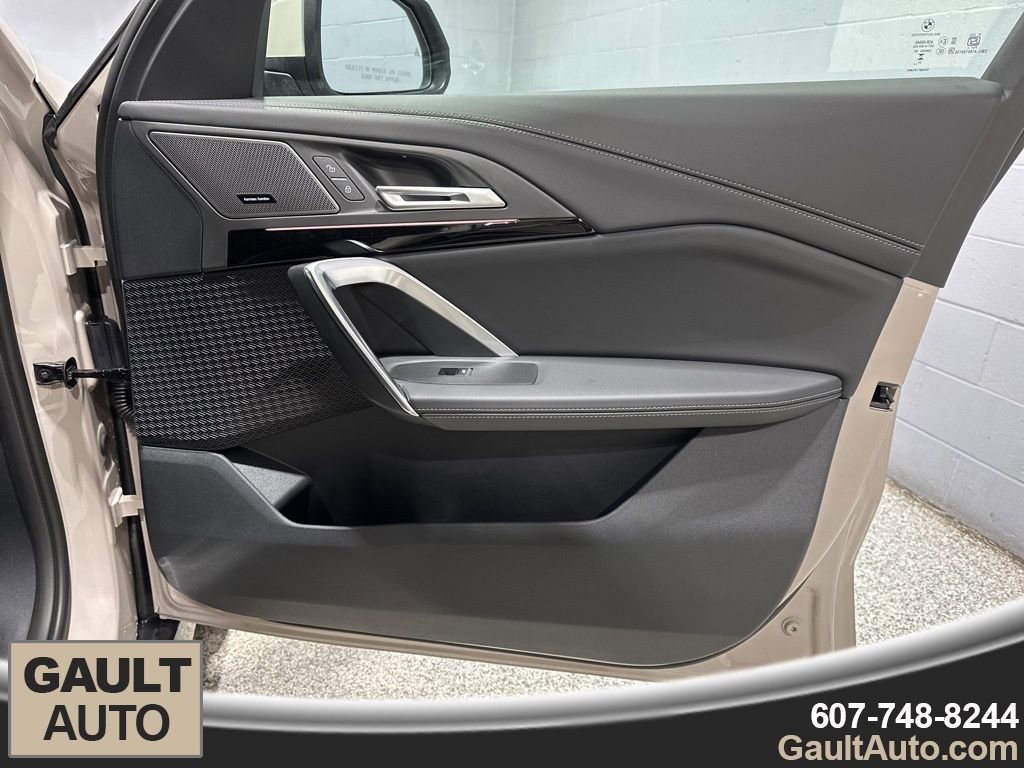 New 2026 BMW X1 xDrive28i w/ Convenience Package image 17
