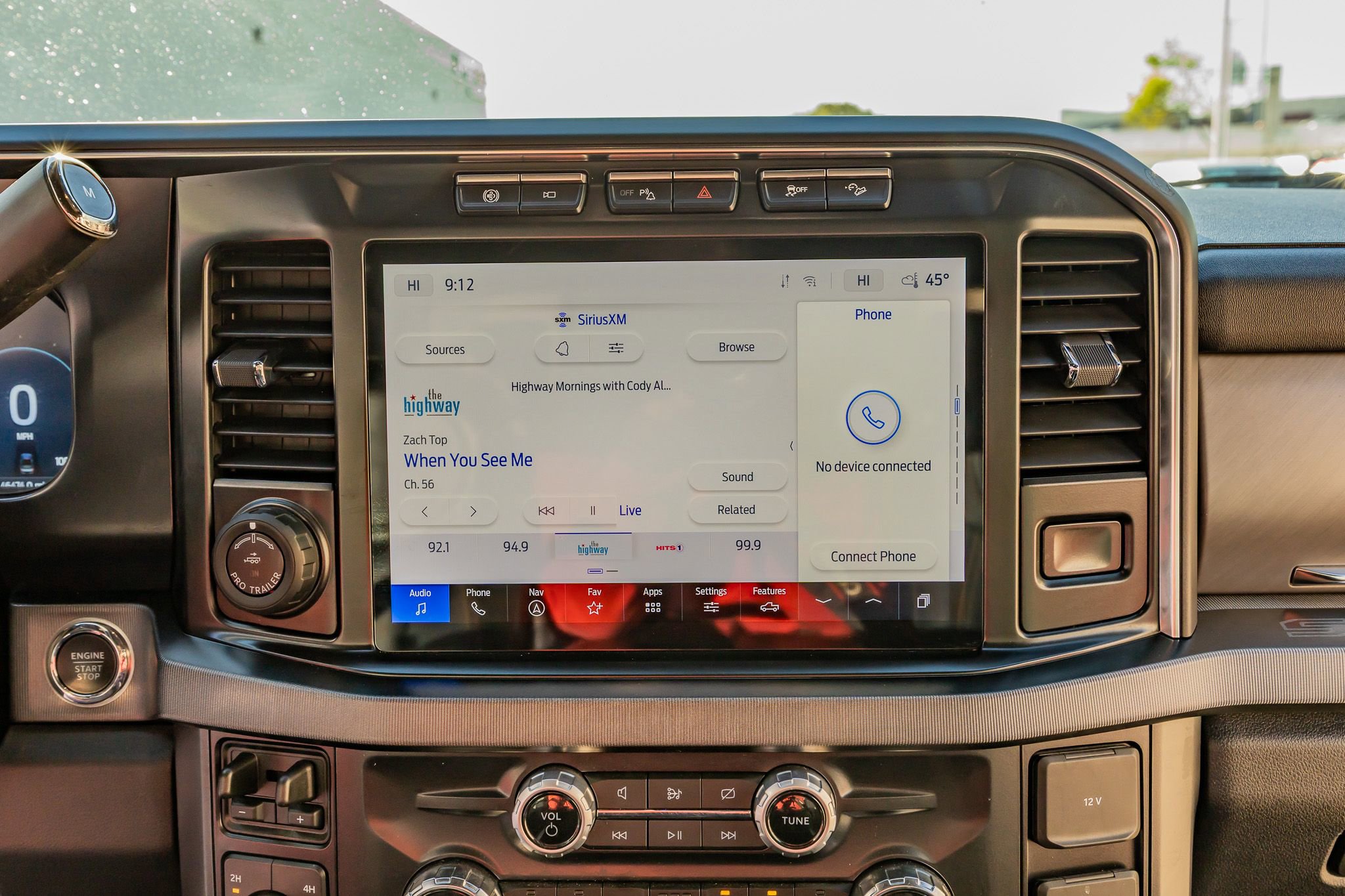 Used 2024 Ford F350 Platinum image 23