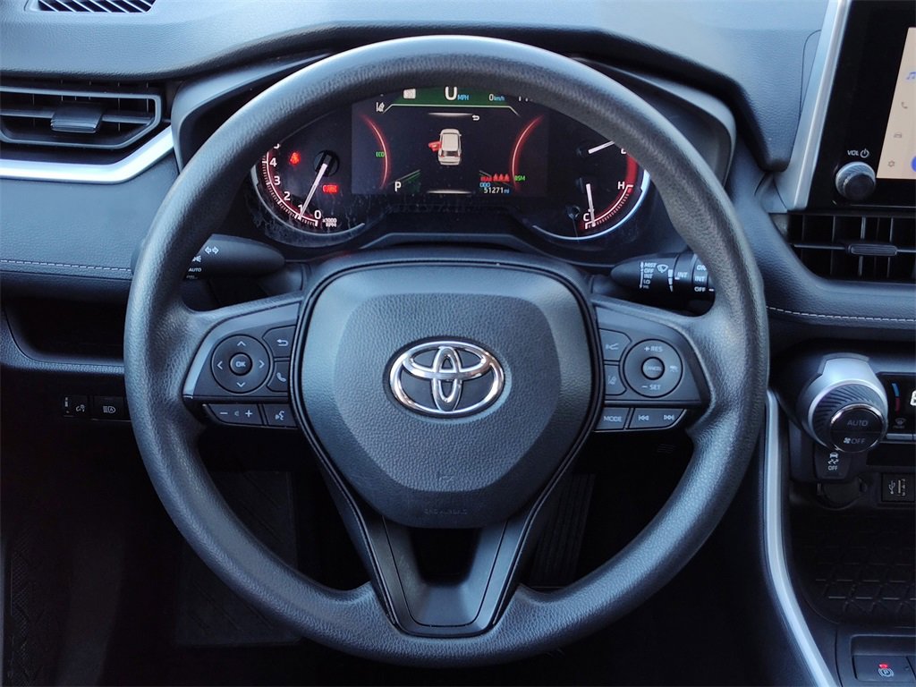 Used 2024 Toyota RAV4 XLE image 27