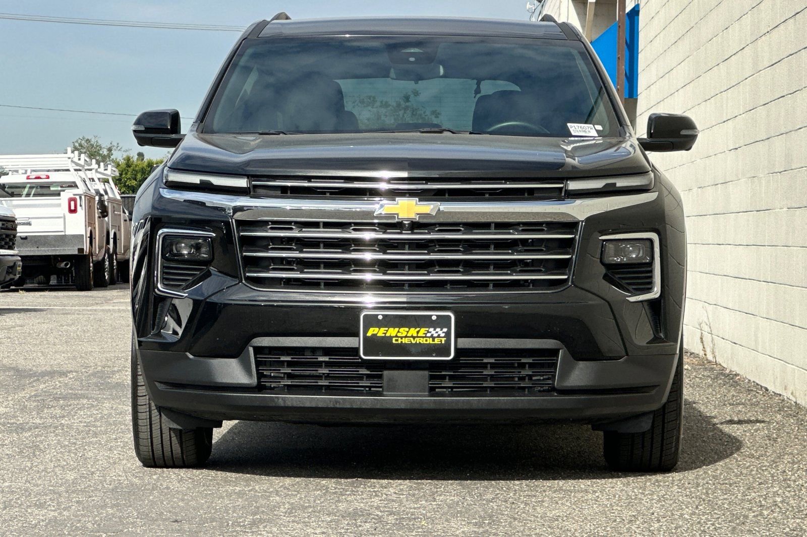 Used 2024 Chevrolet Traverse LT image 9