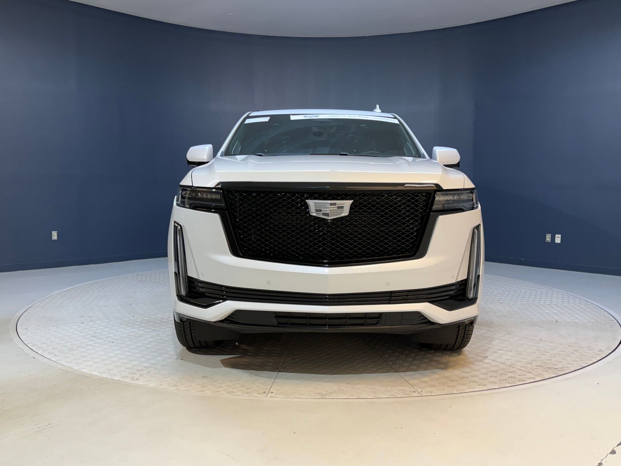 Certified 2024 Cadillac Escalade Sport Platinum w/ LPO, ONYX Package image 6