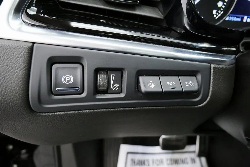 Used 2023 Cadillac XT6 Sport w/ Platinum Package AWD/4WD image 27