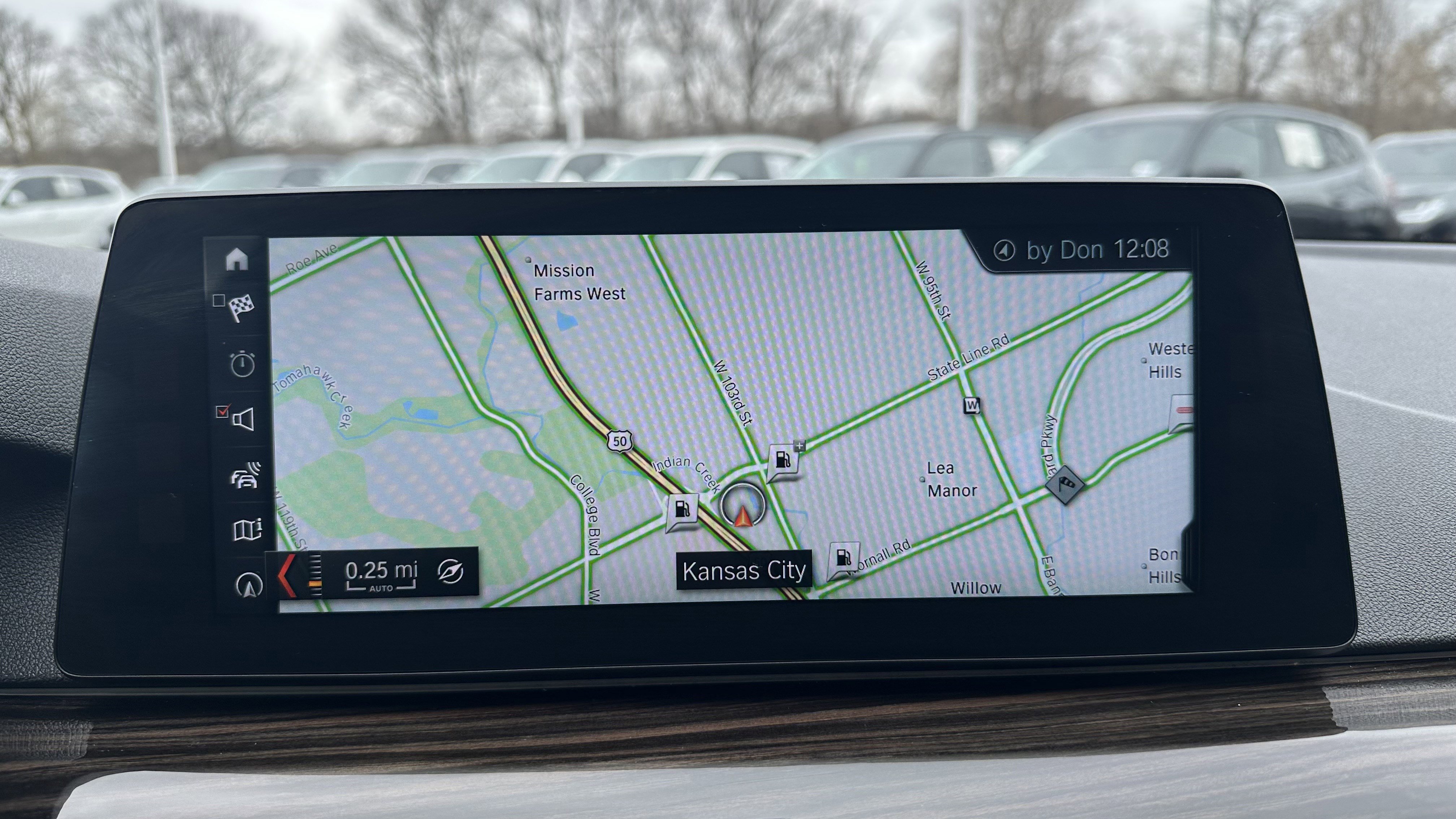 Used 2017 BMW 540i xDrive image 25