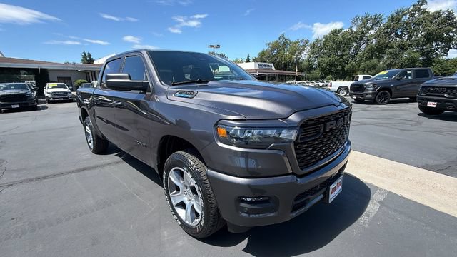 New 2026 RAM 1500 Express AWD/4WD image 2
