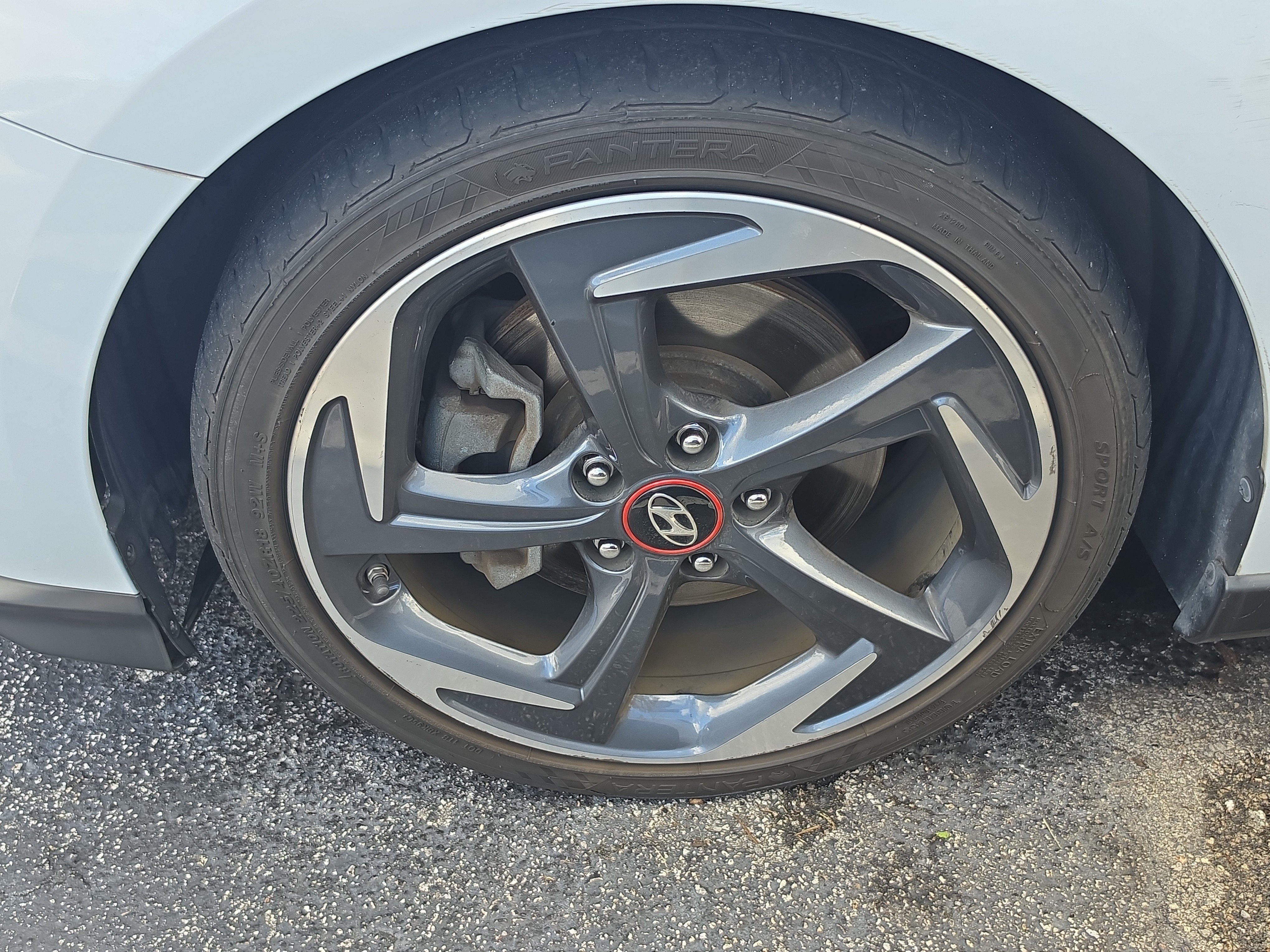 Used 2019 Hyundai Veloster Turbo FWD image 8