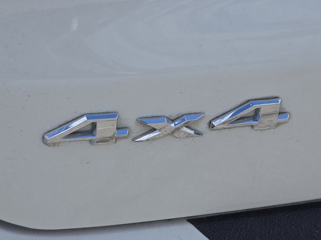 Used 2018 Jeep Compass Latitude w/ Popular Equipment Group AWD/4WD image 5