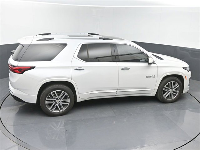 Used 2023 Chevrolet Traverse High Country image 34