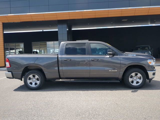 Used 2022 RAM 1500 Big Horn AWD/4WD image 3