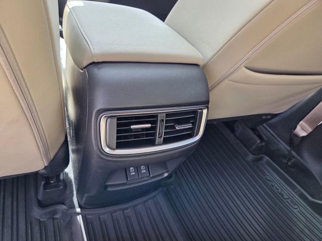 Used 2019 Honda CR-V Touring image 8