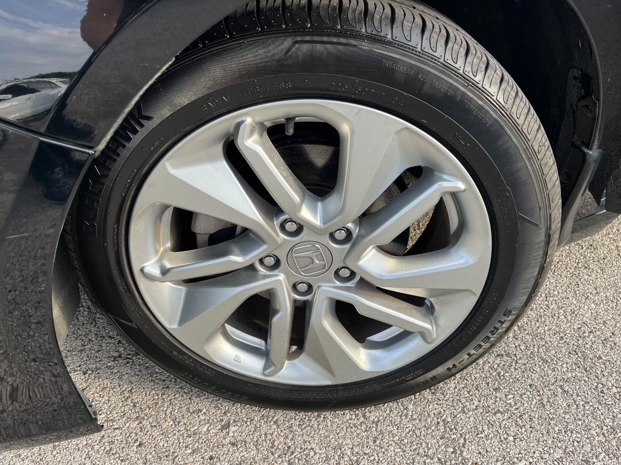 Used 2019 Honda Accord LX image 30