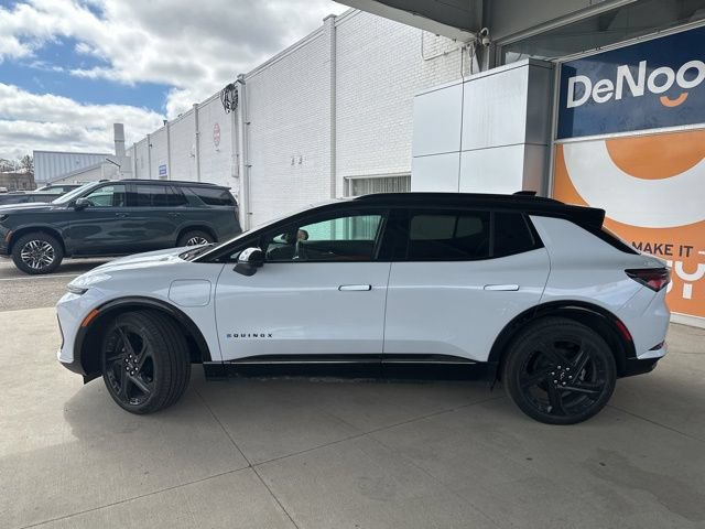 New 2026 Chevrolet Equinox EV RS AWD/4WD image 12