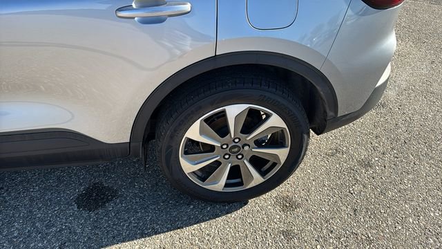 Certified 2023 Ford Escape Platinum image 26