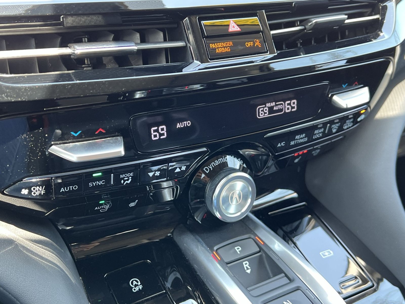 Certified 2023 Acura MDX SH-AWD w/ Technology Package image 22