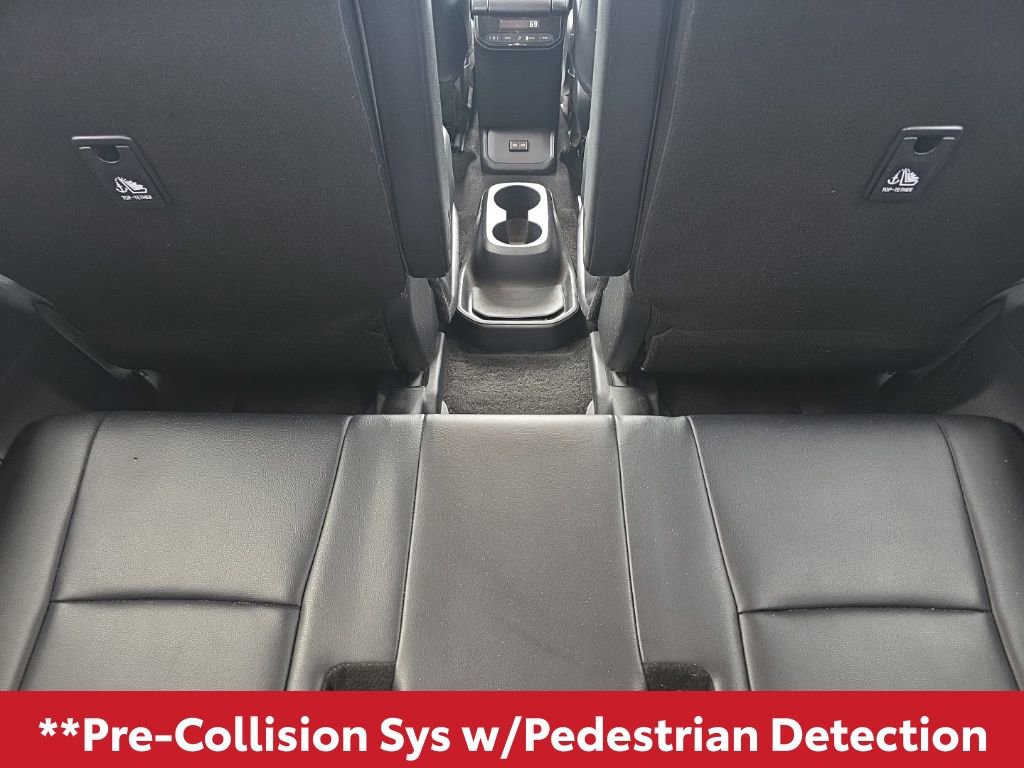 Used 2024 Toyota Highlander XLE image 15