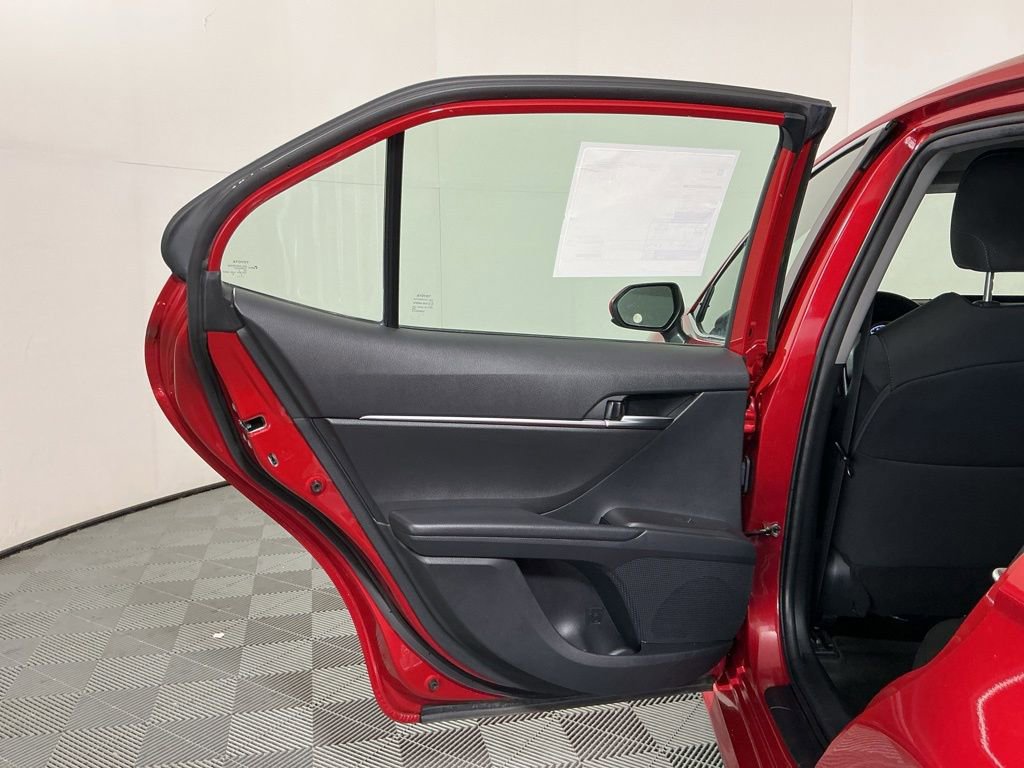 Used 2024 Toyota Camry LE FWD image 23