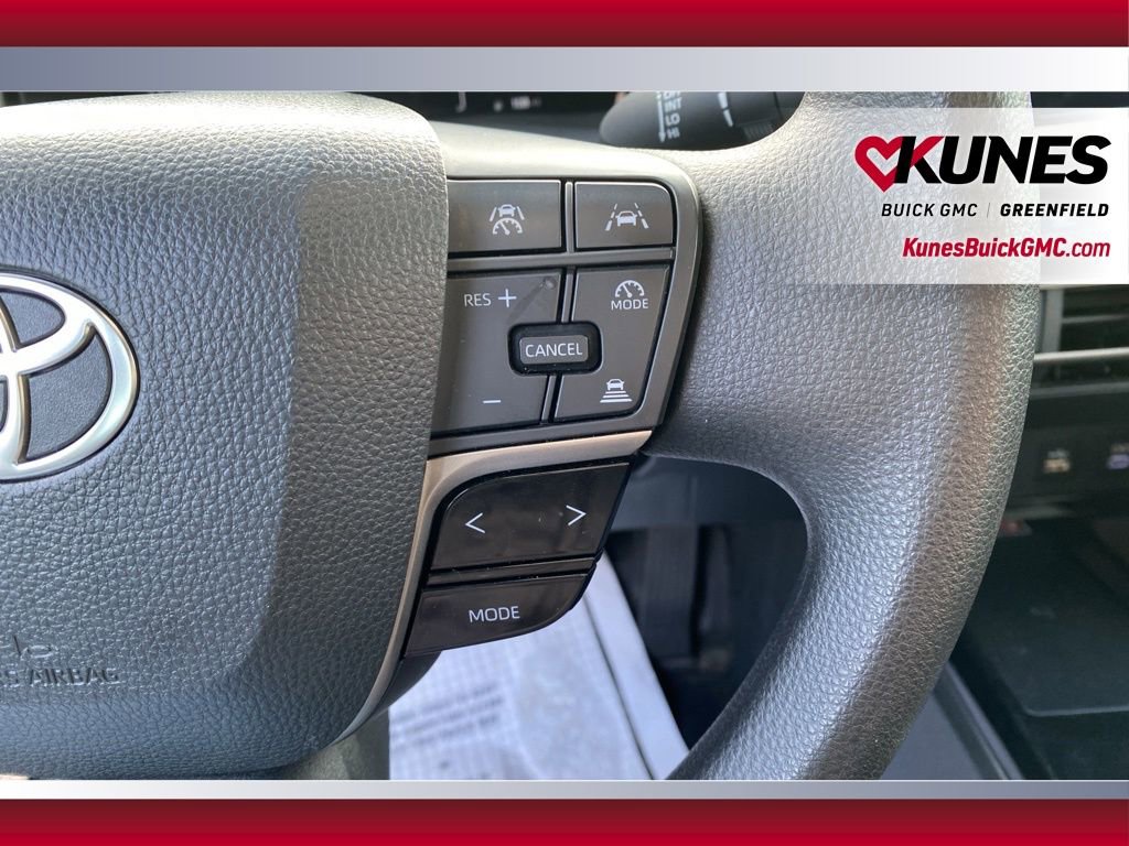 Used 2025 Toyota Camry LE image 23