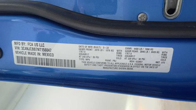 Used 2022 Jeep Compass Latitude FWD image 34