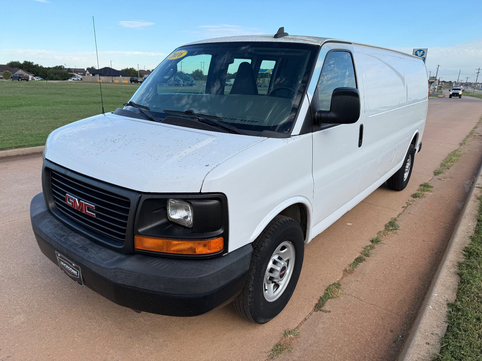 Used 2016 GMC Savana 2500 image 7