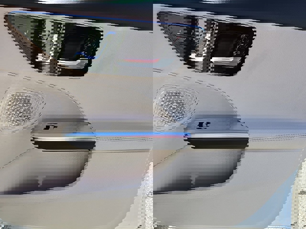 Used 2023 Mercedes-Benz C 300 4MATIC Sedan image 35